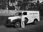 International KB-3 Panel Truck 1947 года